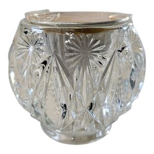 Avon Crystal Glow Cut Starburst Perfumed Candle Holder Boxed